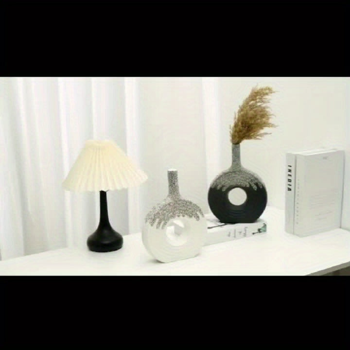 Elegant Black Ceramic Vase with Snowflake Design - Geometric Hollow-Out Round Decorative Flower Vase for Living Room, Entryway, or Study - Artistic Home Accent