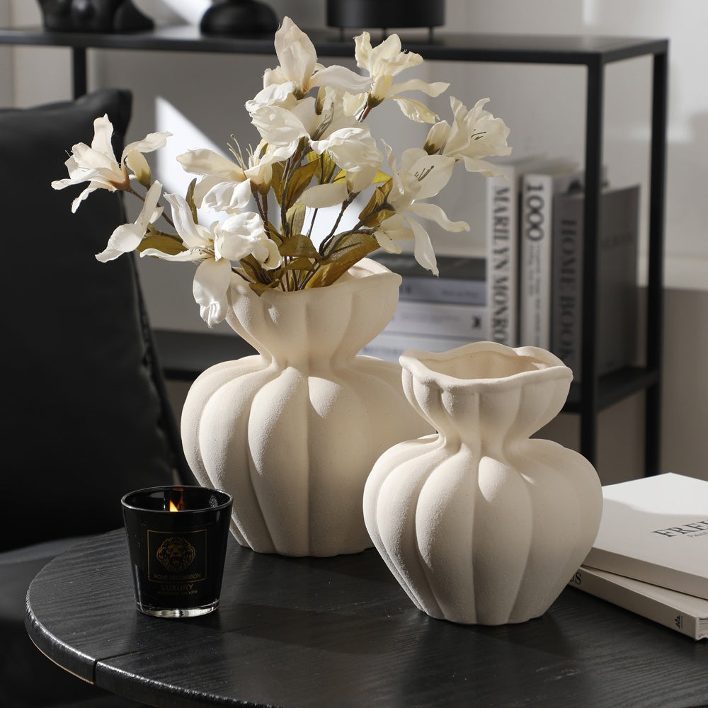 Elegant Ceramic Vase Modern Ceramic Vases with Ribbed Texture | Elegant French-Style Decorative Flower Pots for Living Room, Bedroom, or Kitchen, Black and White, No Electricity Needed, Bedroom Decor, Smooth Finish, Flower Vases
