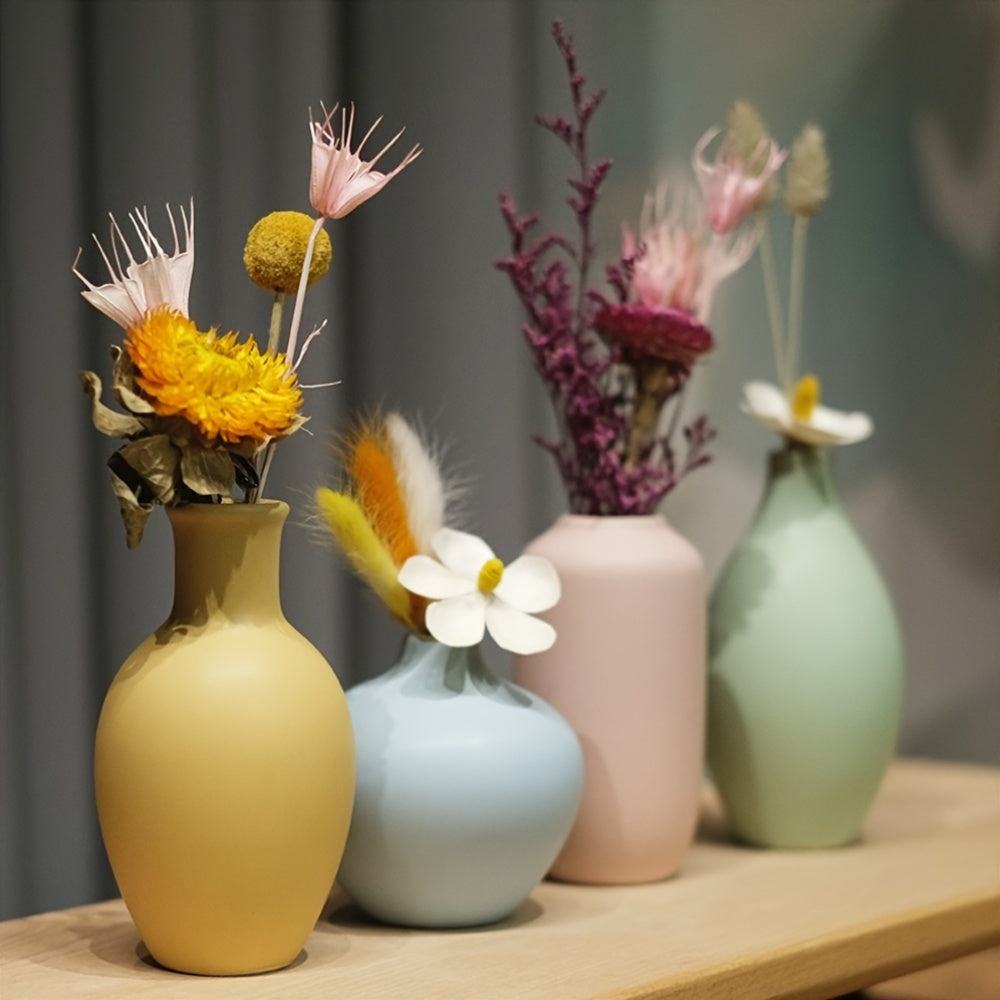 Set of 4 Modern Ceramic Vases: Minimalist Style, Perfect for Home Decor - Available in Various Sizes and Colors
